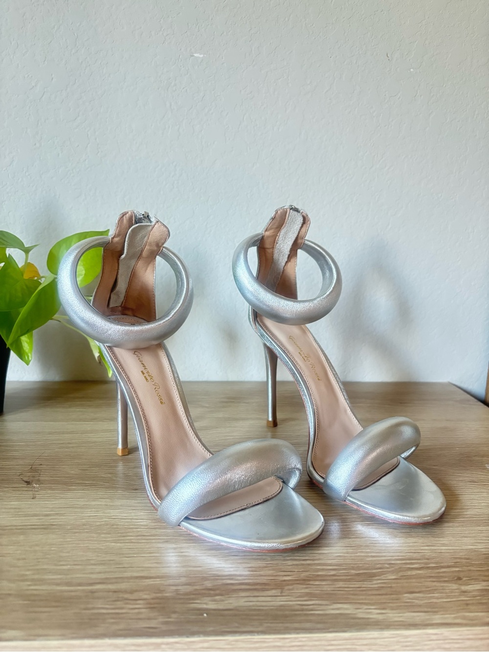 Gianvito Rossi Silver Metallic Circular Strap Stiletto Sandals
